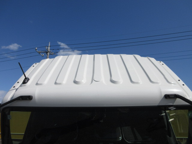 いすゞ フォワード 中型 コンテナ専用車 2RG-FRR90S4(102429) 23枚目