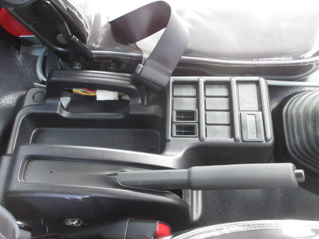 いすゞ フォワード 中型 コンテナ専用車 2RG-FRR90S4(102429) 28枚目