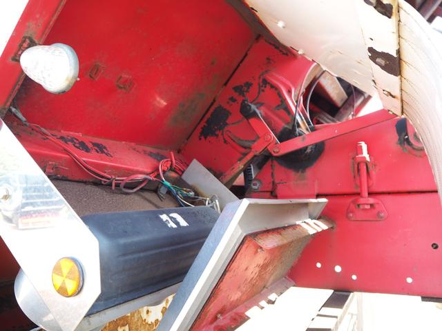 UDトラックス（日産） クオン 大型 土砂ダンプ *********(102431) 32枚目