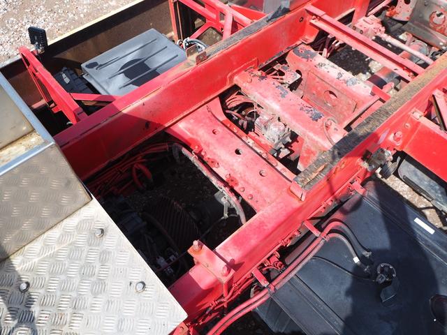 UDトラックス（日産） クオン 大型 土砂ダンプ *********(102431) 49枚目