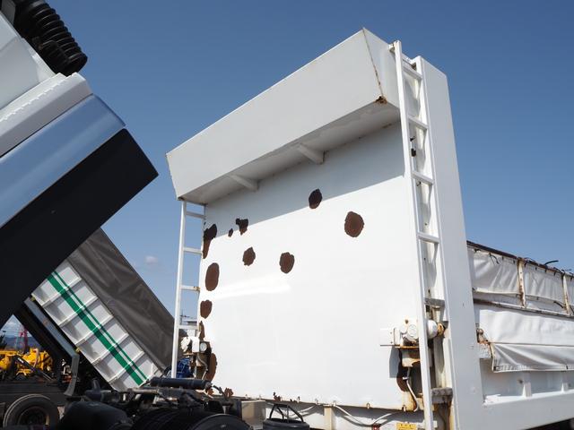 UDトラックス（日産） クオン 大型 土砂ダンプ *********(102431) 51枚目