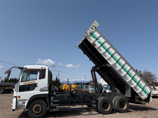 UDトラックス（日産） クオン 大型 土砂ダンプ *********(102435) 17枚目