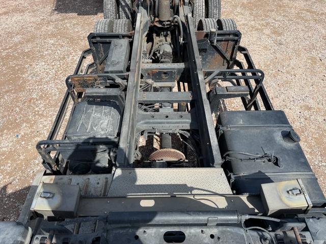 UDトラックス（日産） クオン 大型 土砂ダンプ *********(102435) 50枚目