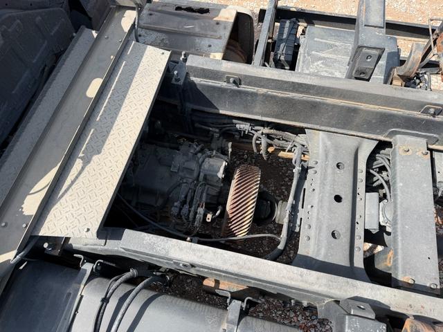 UDトラックス（日産） クオン 大型 土砂ダンプ *********(102435) 51枚目