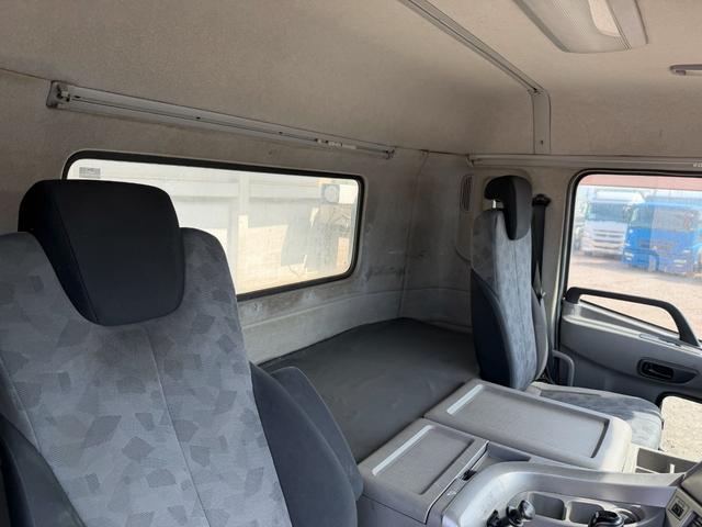 UDトラックス（日産） クオン 大型 土砂ダンプ *********(102435) 64枚目