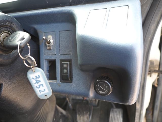 日野 レンジャー 中型 平ボディ（クレーン付） *********(102437) 63枚目