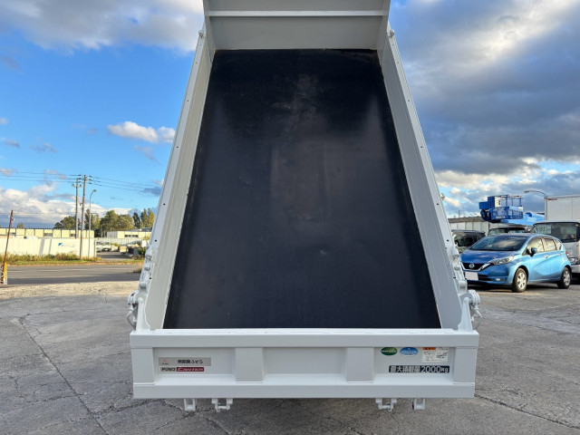 三菱ふそう キャンター 小型 土砂ダンプ TPG-FBA30(112892) 9枚目