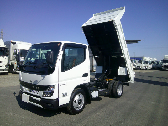 三菱ふそう キャンター 小型 土砂ダンプ 2RG-FBA60(102482) 11枚目