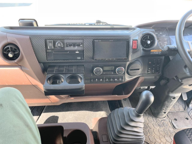 日野 レンジャー 増トン 平ボディ（クレーン付） 2KG-FE2ACA(102486) 8枚目