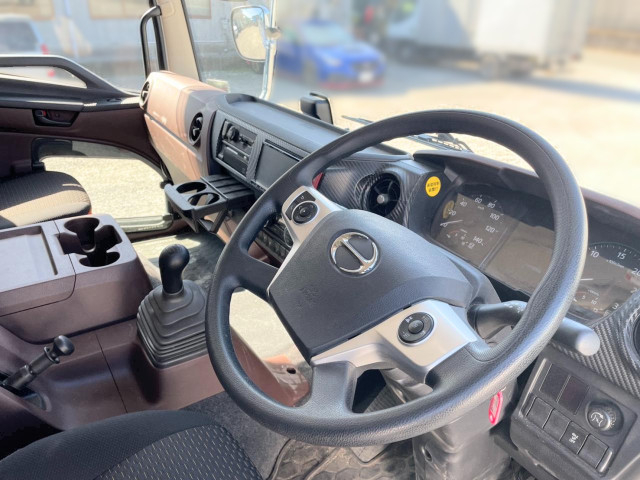 日野 レンジャー 増トン 平ボディ（クレーン付） 2KG-FE2ACA(102486) 16枚目