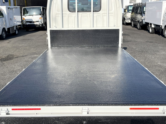 いすゞ エルフ 小型 平ボディ 2RG-NJR88A(102487) 11枚目