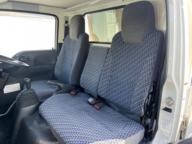 いすゞ エルフ 小型 平ボディ 2RG-NJR88A(102487) 15枚目