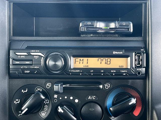 いすゞ エルフ 小型 平ボディ 2RG-NJR88A(102487) 19枚目