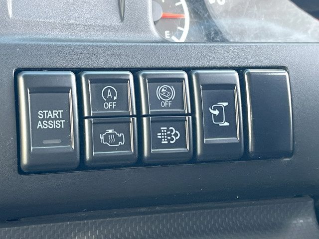 いすゞ エルフ 小型 平ボディ 2RG-NJR88A(102487) 21枚目