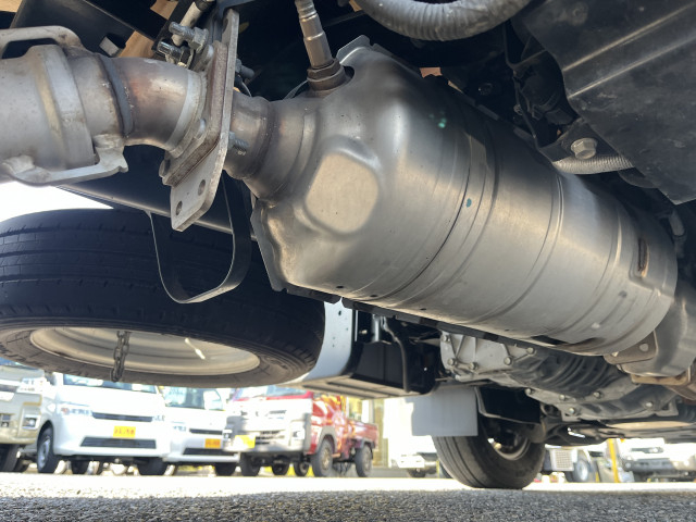 いすゞ エルフ 小型 平ボディ 2RG-NJR88A(102487) 39枚目