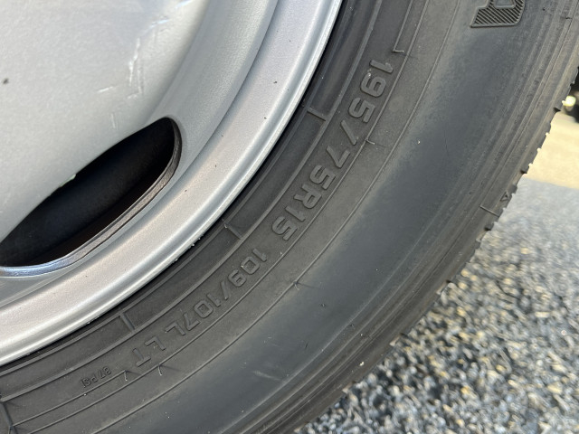 いすゞ エルフ 小型 平ボディ 2RG-NJR88A(102487) 42枚目