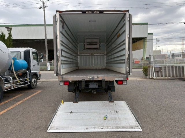 日野 レンジャー 中型 冷蔵冷凍バン 2KG-FC2ABG(102489) 7枚目