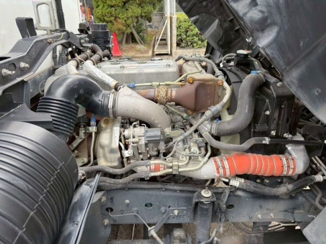 日野 レンジャー 中型 冷蔵冷凍バン 2KG-FC2ABG(102489) 20枚目