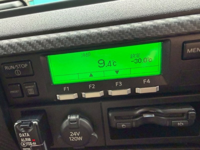 日野 レンジャー 中型 冷蔵冷凍バン 2KG-FC2ABG(102489) 24枚目