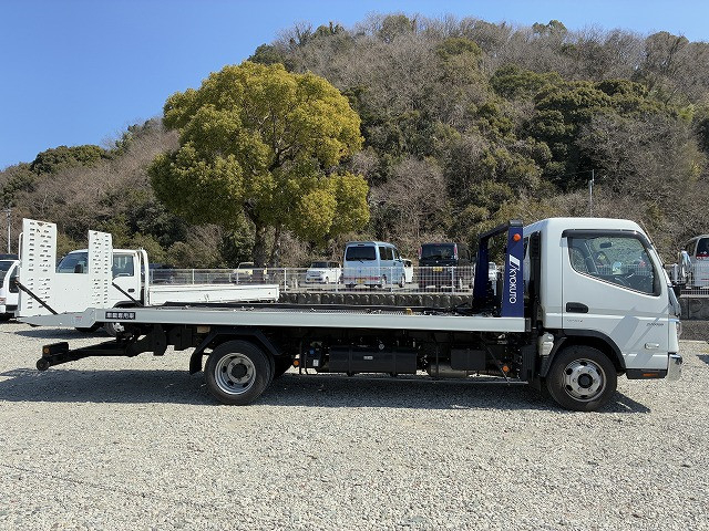 三菱ふそう キャンター 小型 キャリアカー 2PG-FEB80(102491) 5枚目