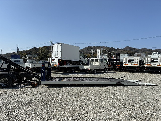 三菱ふそう キャンター 小型 キャリアカー 2PG-FEB80(102491) 11枚目