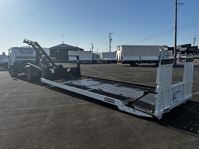 トヨタ ダイナ 小型 キャリアカー 2PG-XZU722(102492) 13枚目