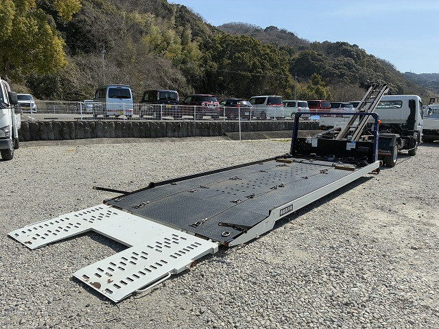 三菱ふそう キャンター 小型 キャリアカー 2PG-FEB80(102491) 15枚目