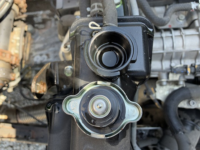 三菱ふそう キャンター 小型 キャリアカー 2PG-FEB80(102491) 26枚目