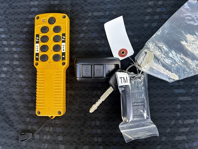 トヨタ ダイナ 小型 キャリアカー 2PG-XZU722(102492) 27枚目