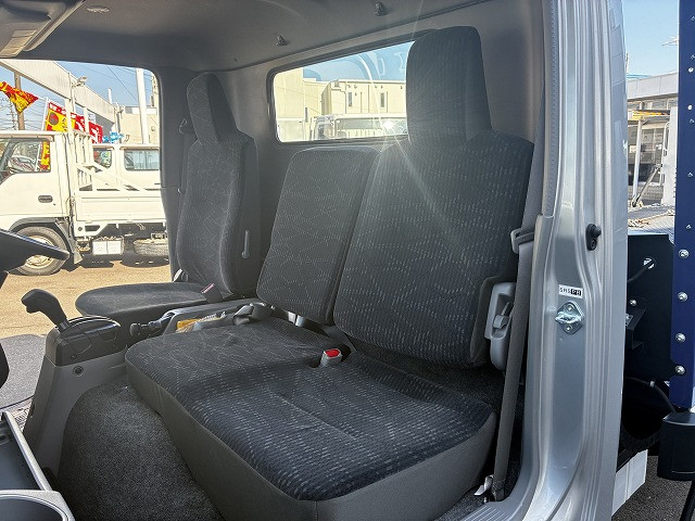 トヨタ ダイナ 小型 キャリアカー 2PG-XZU722(102492) 29枚目