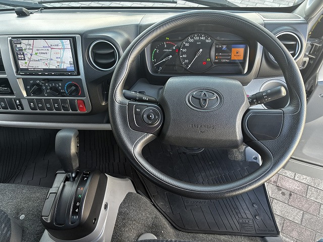 トヨタ ダイナ 小型 キャリアカー 2PG-XZU722(102492) 32枚目