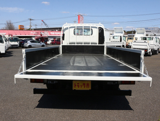 いすゞ エルフ 小型 平ボディ 2RG-NPR88AR(102495) 9枚目