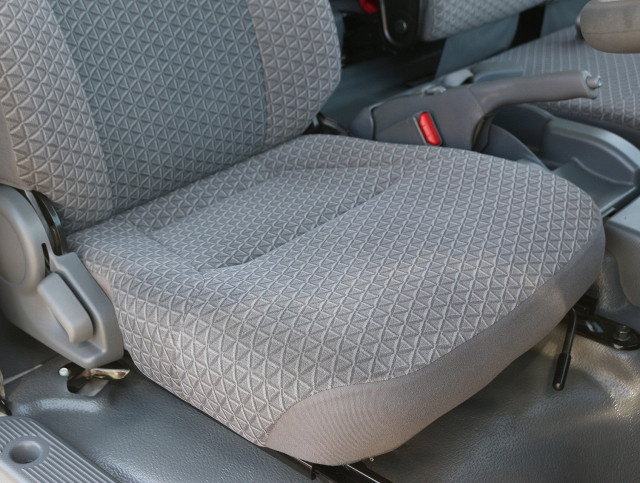 いすゞ エルフ 小型 平ボディ 2RG-NPR88AR(102495) 31枚目