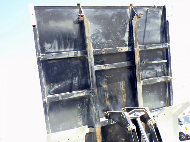 いすゞ フォワード 中型 土砂ダンプ 2PG-FRR90S1(102496) 42枚目