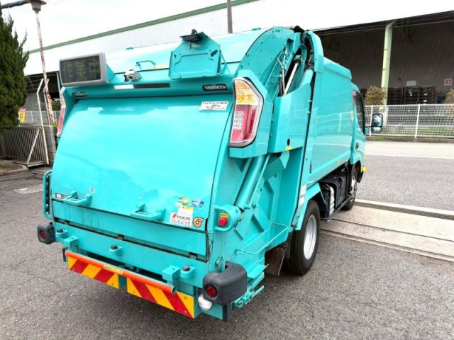 日野 デュトロ 小型 塵芥車（プレス式） 2RG-XZU605X(102500) 3枚目