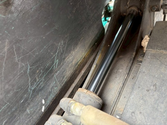 日野 デュトロ 小型 塵芥車（プレス式） 2RG-XZU605X(102500) 12枚目