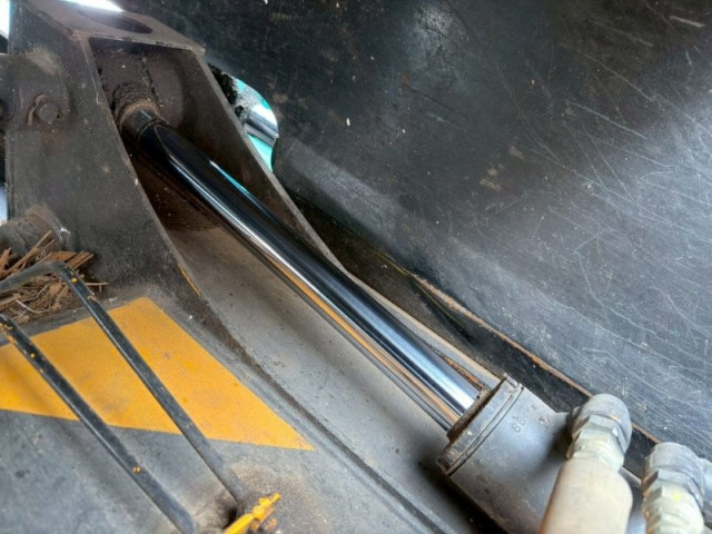 日野 デュトロ 小型 塵芥車（プレス式） 2RG-XZU605X(102500) 13枚目