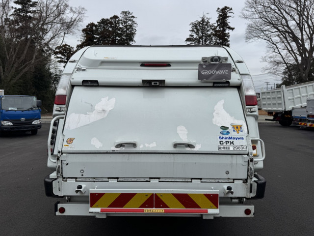 UDトラックス（日産） カゼット 小型 塵芥車（プレス式） 2PG-FEB9Y(102501) 8枚目