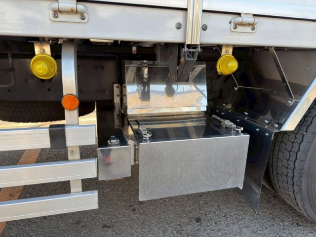 三菱ふそう スーパーグレート 大型 ウィング 2PG-FU74HZ(102502) 19枚目