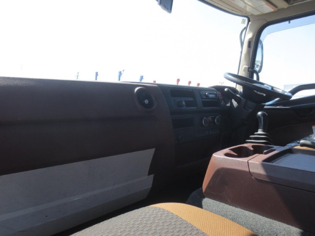 日野 レンジャー 中型 ウィング 2PG-FD2ABA(102503) 16枚目