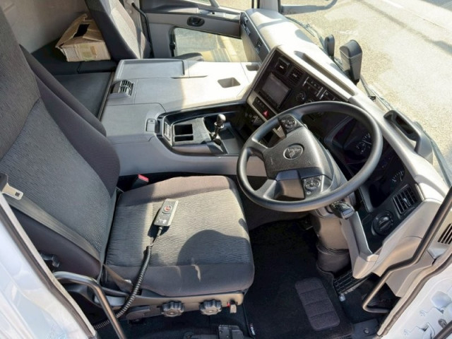 三菱ふそう スーパーグレート 大型 ウィング 2PG-FU74HZ(102502) 32枚目