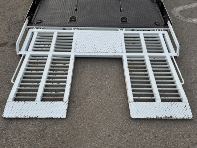 三菱ふそう キャンター 小型 キャリアカー 2PG-FEB80(102504) 11枚目