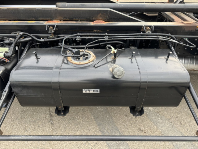 三菱ふそう キャンター 小型 キャリアカー 2PG-FEB80(102504) 28枚目