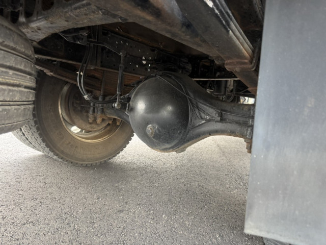 三菱ふそう ファイター 中型 平ボディ（クレーン付） 2KG-FK61F(102505) 26枚目