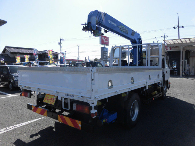 トヨタ トヨエース 小型 平ボディ（クレーン付） TKG-XZU712(102507) 2枚目