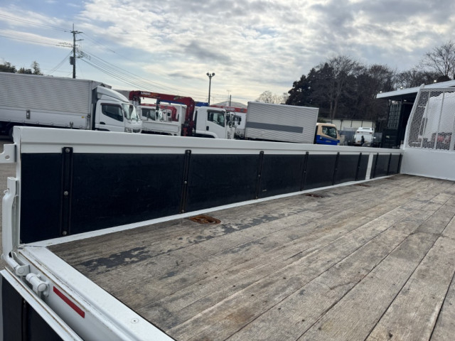 いすゞ フォワード 中型 平ボディ（クレーン付） 2RG-FRR90S2(102506) 10枚目