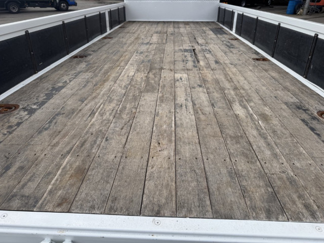 いすゞ フォワード 中型 平ボディ（クレーン付） 2RG-FRR90S2(102506) 12枚目