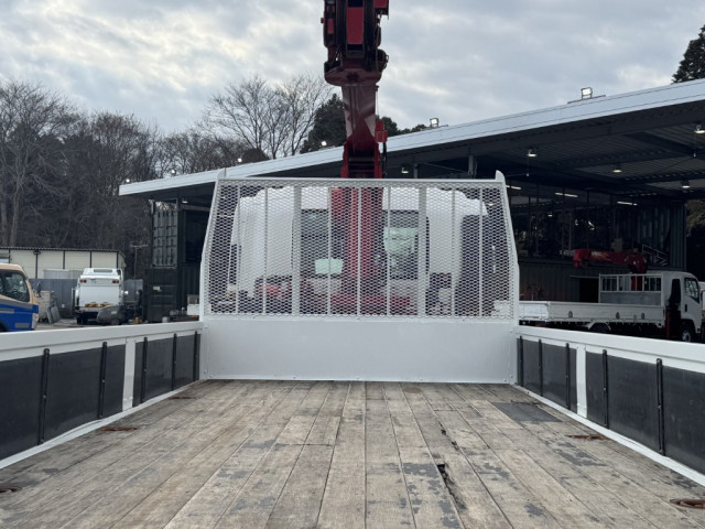 いすゞ フォワード 中型 平ボディ（クレーン付） 2RG-FRR90S2(102506) 13枚目