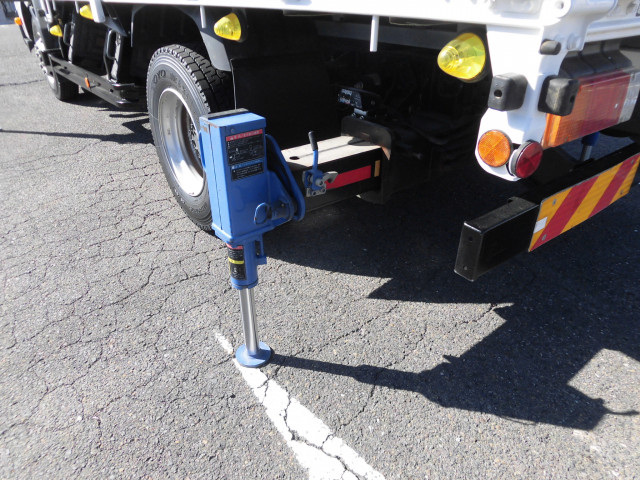 トヨタ トヨエース 小型 平ボディ（クレーン付） TKG-XZU712(102507) 12枚目