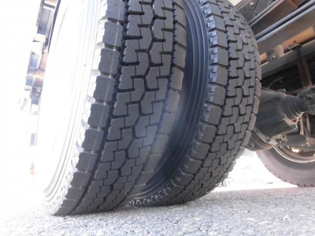 トヨタ トヨエース 小型 平ボディ（クレーン付） TKG-XZU712(102507) 32枚目